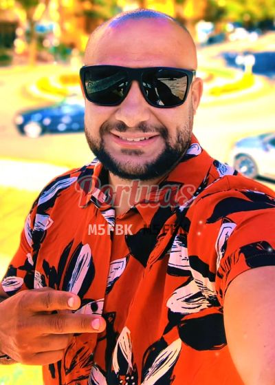 Vald 928383875, homem em Porto