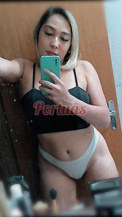 Paolla 935863727, puta em Leiria