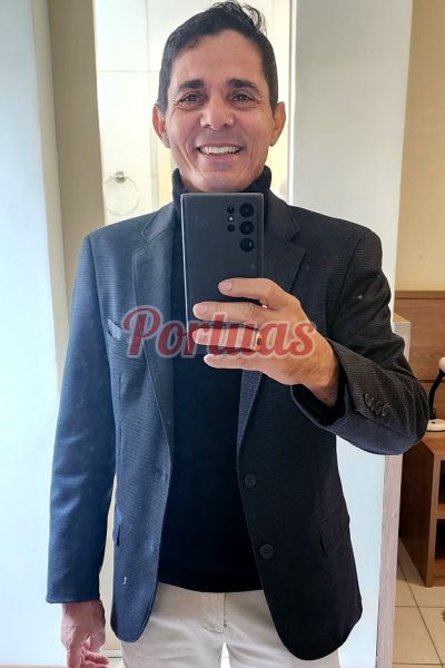 Romeu Prado 920494442, homem em Barreiro