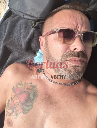Marco 916821478, homem em Olhão