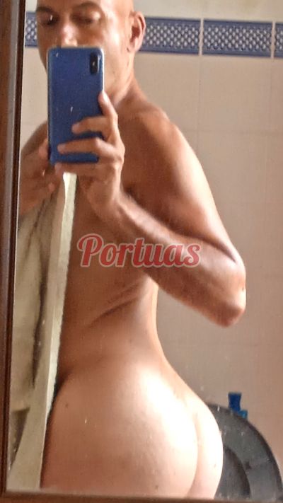 Didi 964212446, homem que faz massagens eróticas em Caldas da Rainha