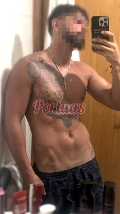 Dima 912900097, homem em Porto