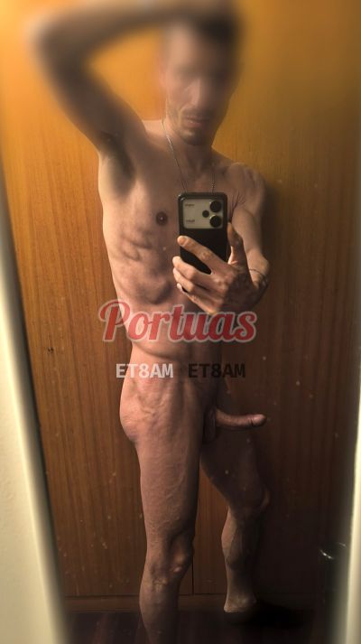 Pedro Miguel 918335746, homem em Porto