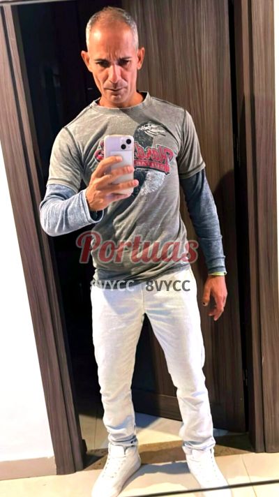 RTS 967561696, homem em Lisboa