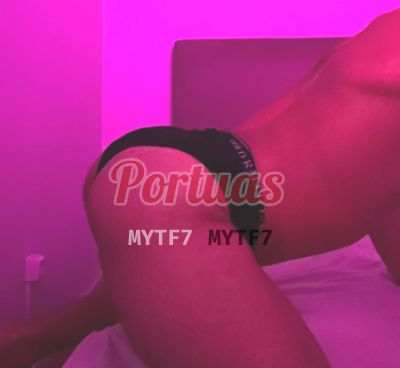 Ezequíel 939172902, homem em Porto
