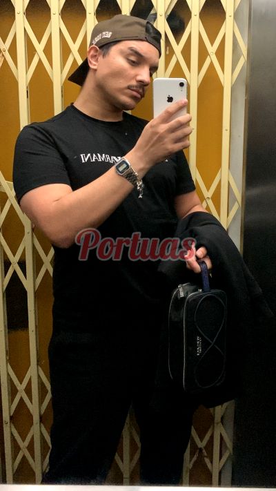 Enzo Ferrari 933588156, homem em Porto