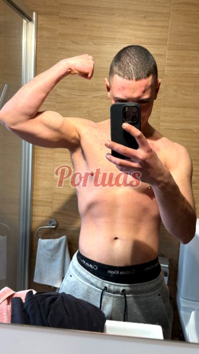 Miguel Dourado 926257737, homem em Penha de França (Lisboa)