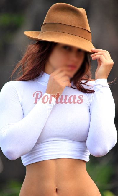 Kiara 962998368, mulher que faz massagens eróticas em Lisboa